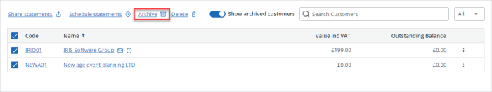 screen shot of the customer list in IRIS Kashflow higlighting the archive function